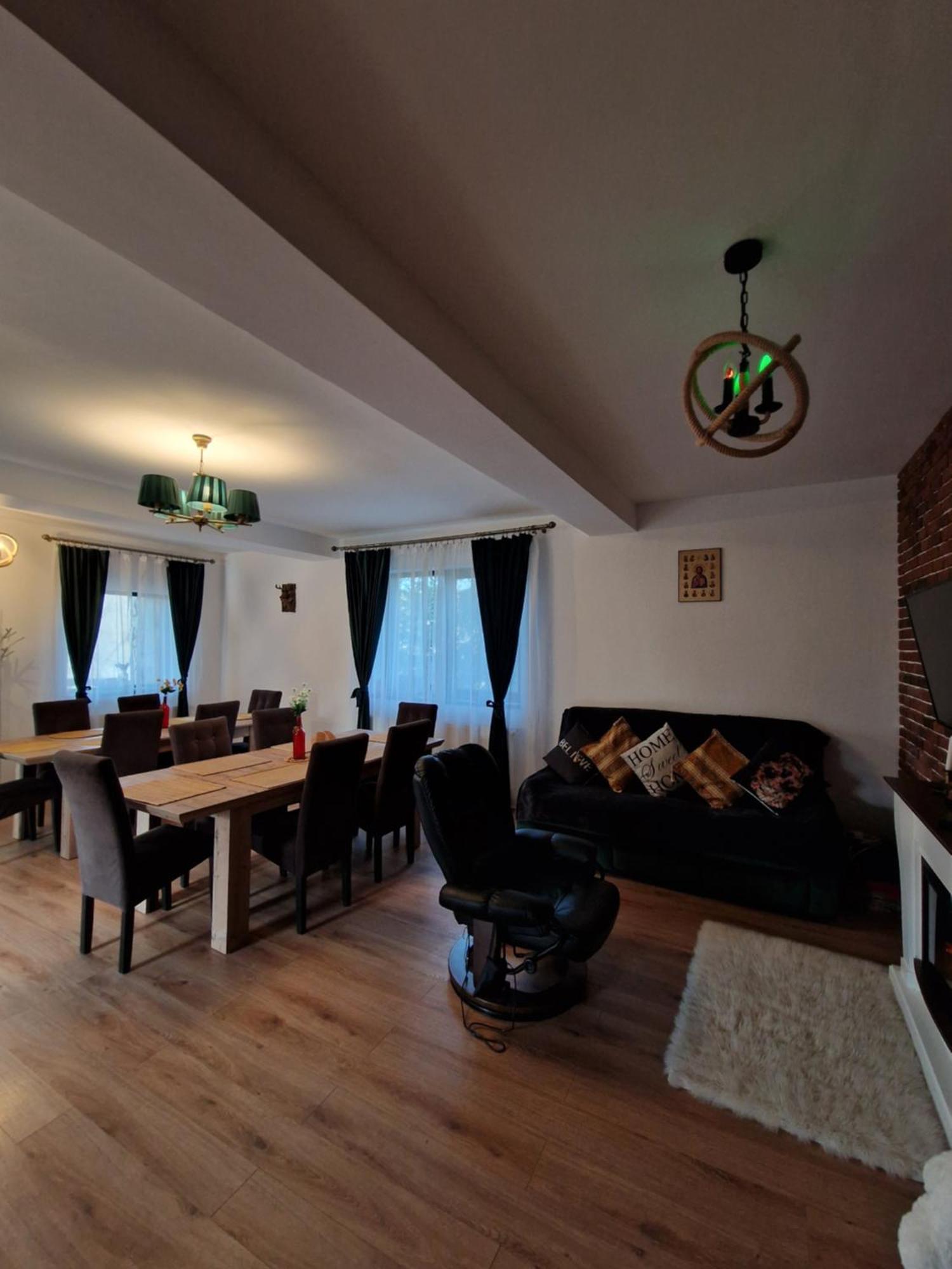 Cabana Din Padure Hotel โปรุมบาคู เด ซุซ ภายนอก รูปภาพ
